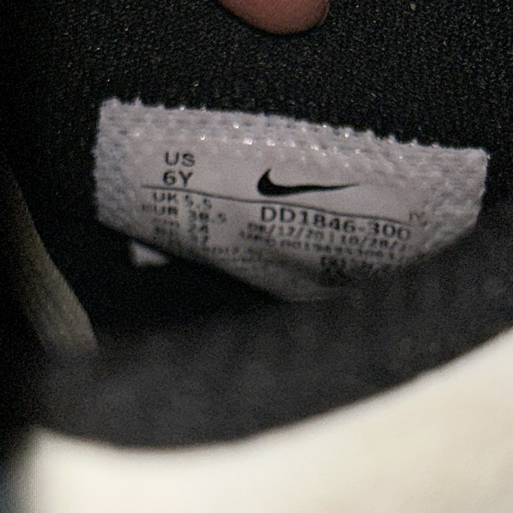 Nike Dunk High SE All Star High-Top Sneakers - Picture 7 of 8